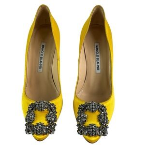 MANOLO BLAHNIK Hangisi Yellow Satin Jewel Buckle Women Pumps 34.5 - 4.5